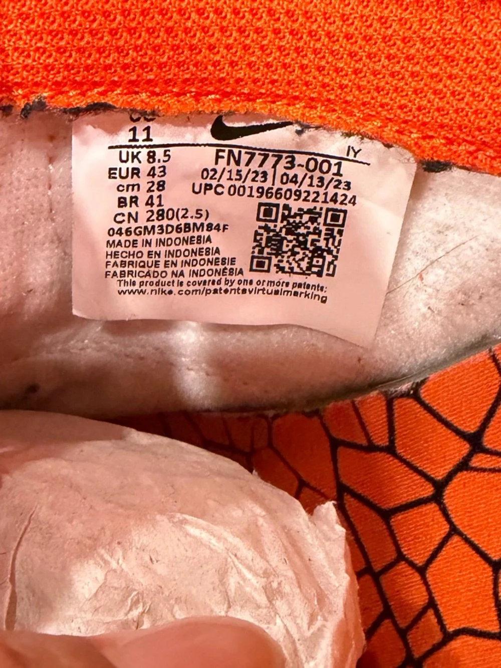 Nike Dunk Low Total Orange Light Bone Safety Laser (Women's) size 11 - Picture 10 of 11